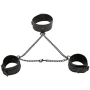 collar y esposas